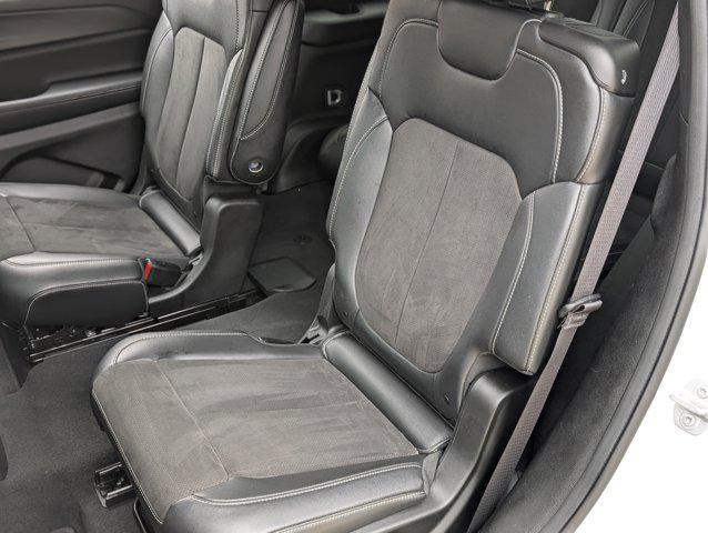 used 2024 Jeep Grand Cherokee L car, priced at $32,994