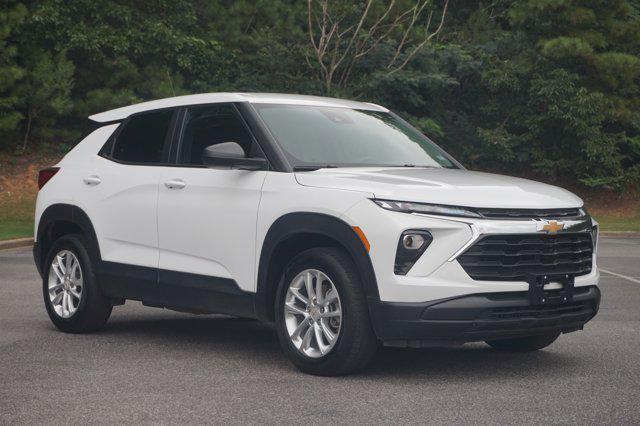 used 2024 Chevrolet TrailBlazer car, priced at $21,994