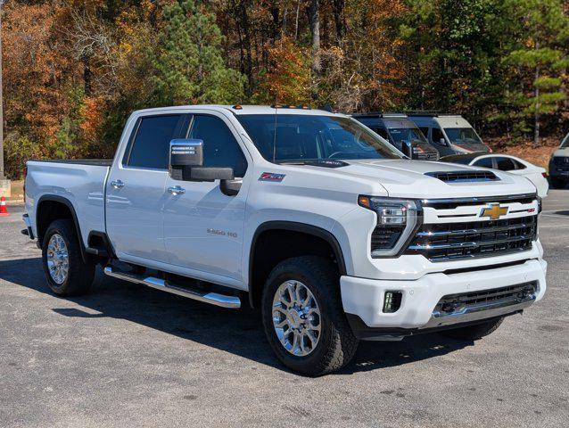 used 2025 Chevrolet Silverado 2500 car, priced at $69,995