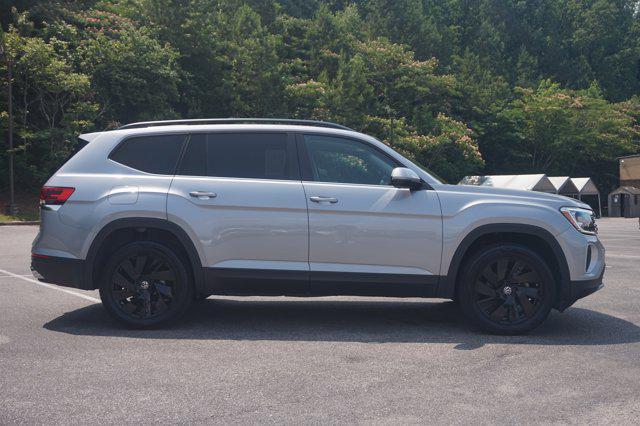 used 2024 Volkswagen Atlas car, priced at $33,998