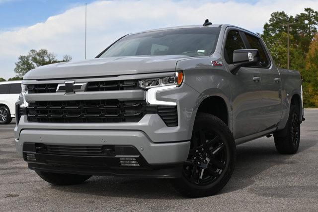 used 2025 Chevrolet Silverado 1500 car, priced at $52,995