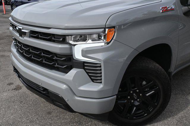 used 2025 Chevrolet Silverado 1500 car, priced at $52,995