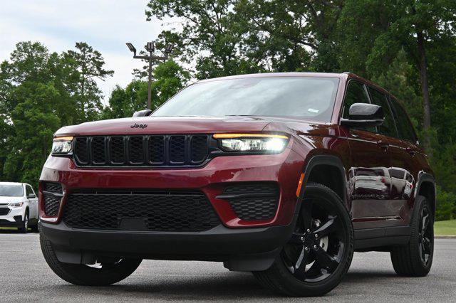 used 2023 Jeep Grand Cherokee car, priced at $34,994