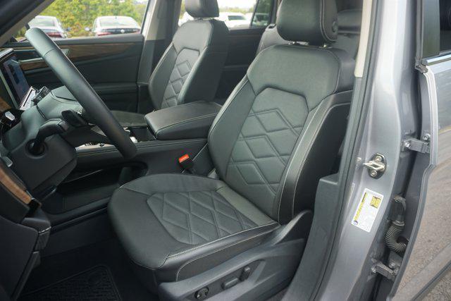 used 2024 Volkswagen Atlas car, priced at $34,995