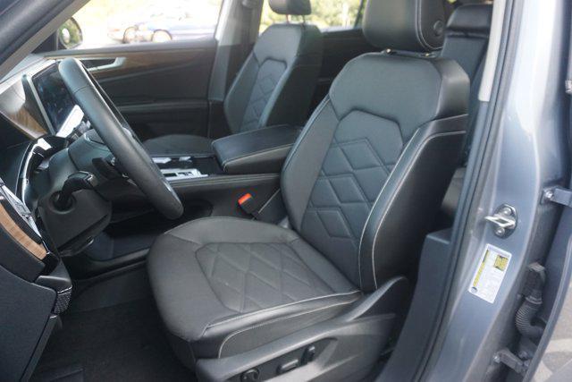 used 2024 Volkswagen Atlas car, priced at $28,998