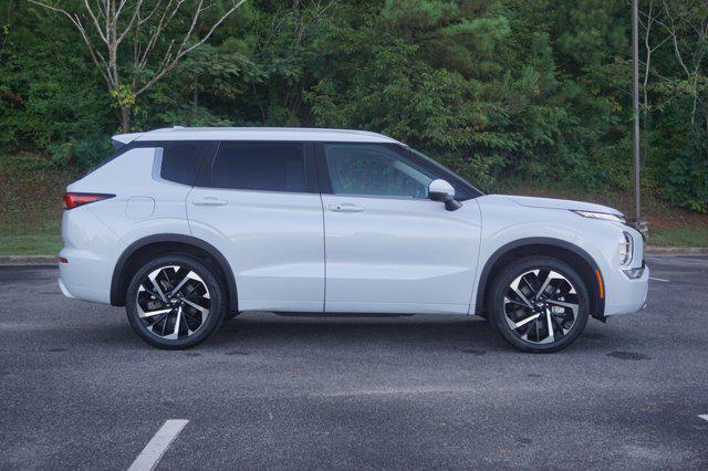 used 2024 Mitsubishi Outlander car, priced at $30,995