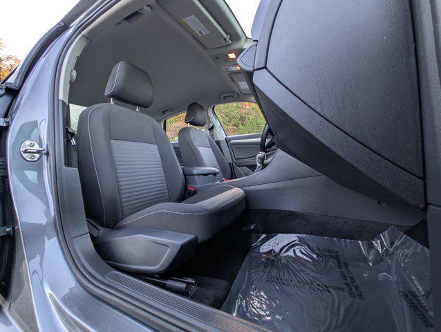 used 2025 Volkswagen Jetta car, priced at $18,995