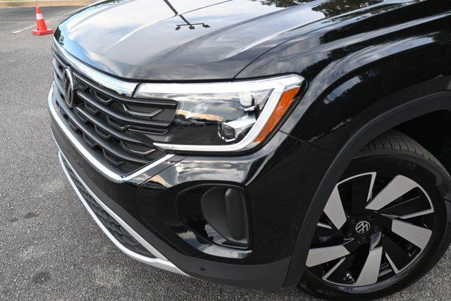 used 2024 Volkswagen Atlas Cross Sport car, priced at $29,998