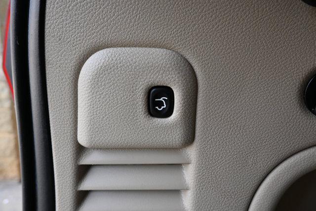 used 2021 Jeep Grand Cherokee car, priced at $22,990