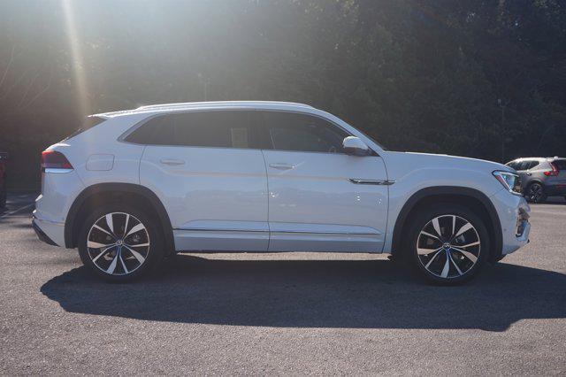 used 2024 Volkswagen Atlas Cross Sport car, priced at $39,995