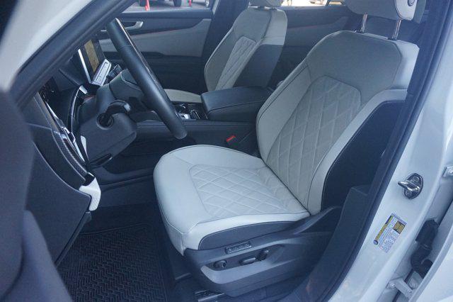 used 2024 Volkswagen Atlas Cross Sport car, priced at $39,995