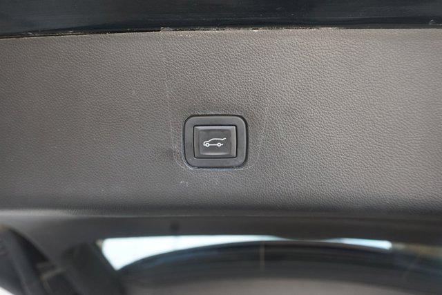 used 2020 Chevrolet Traverse car, priced at $18,994