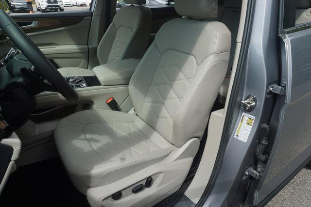 used 2024 Volkswagen Atlas car, priced at $29,998
