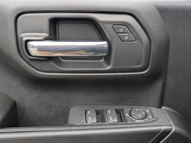 used 2025 Chevrolet Silverado 1500 car, priced at $34,998