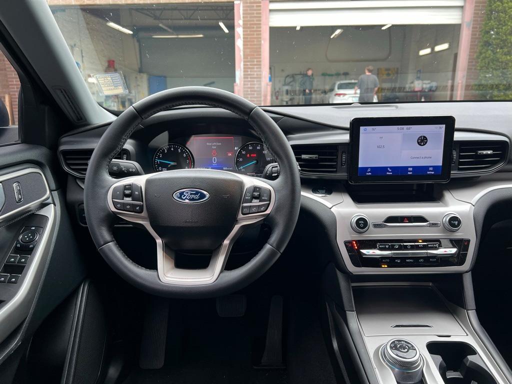 used 2023 Ford Explorer car, priced at $35,864