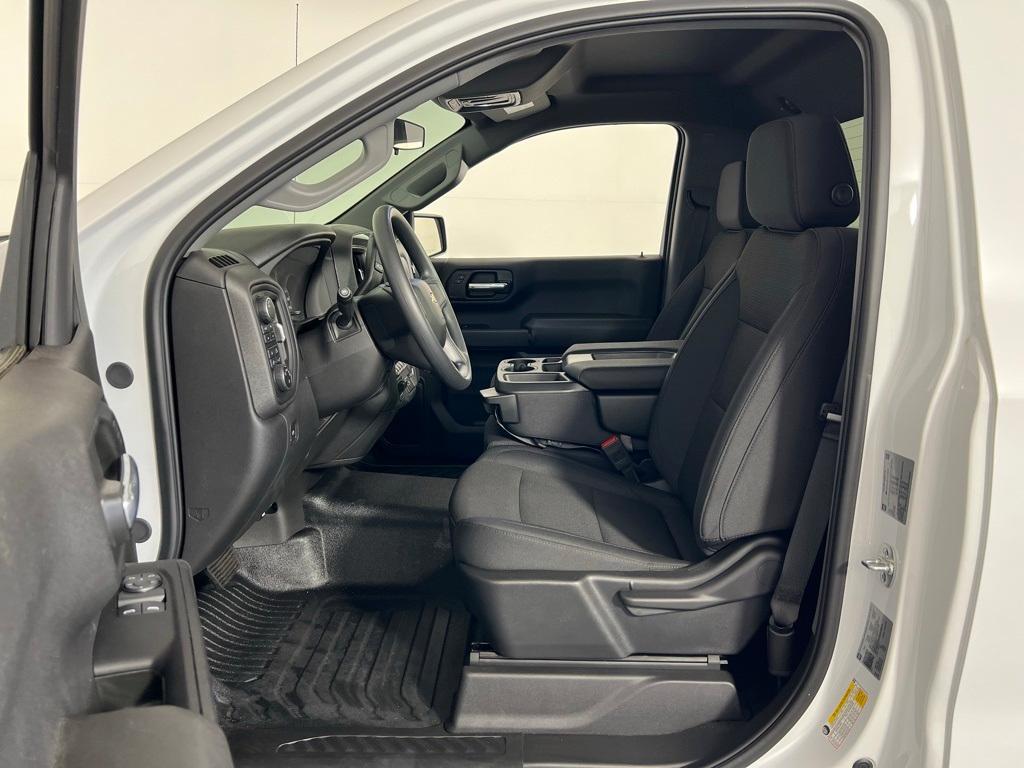new 2025 Chevrolet Silverado 1500 car, priced at $38,925