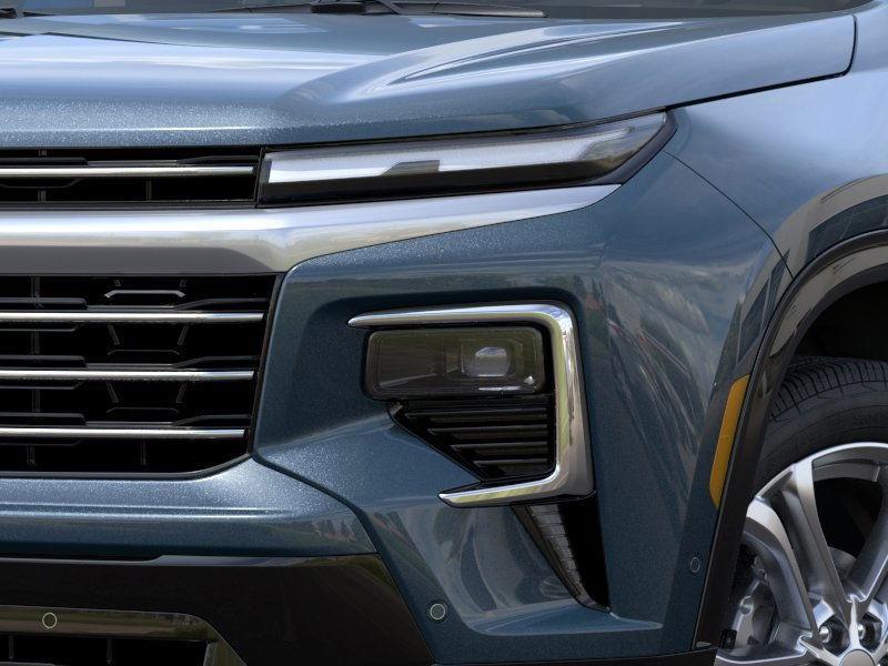 new 2025 Chevrolet Traverse car, priced at $61,655