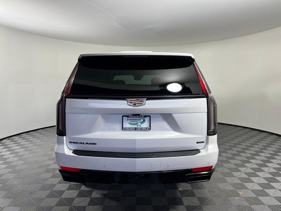 used 2022 Cadillac Escalade ESV car, priced at $86,706