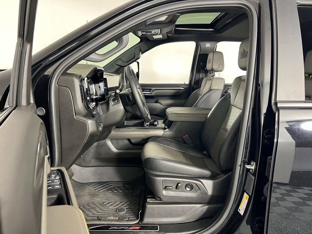 used 2024 Chevrolet Silverado 2500 car, priced at $83,271