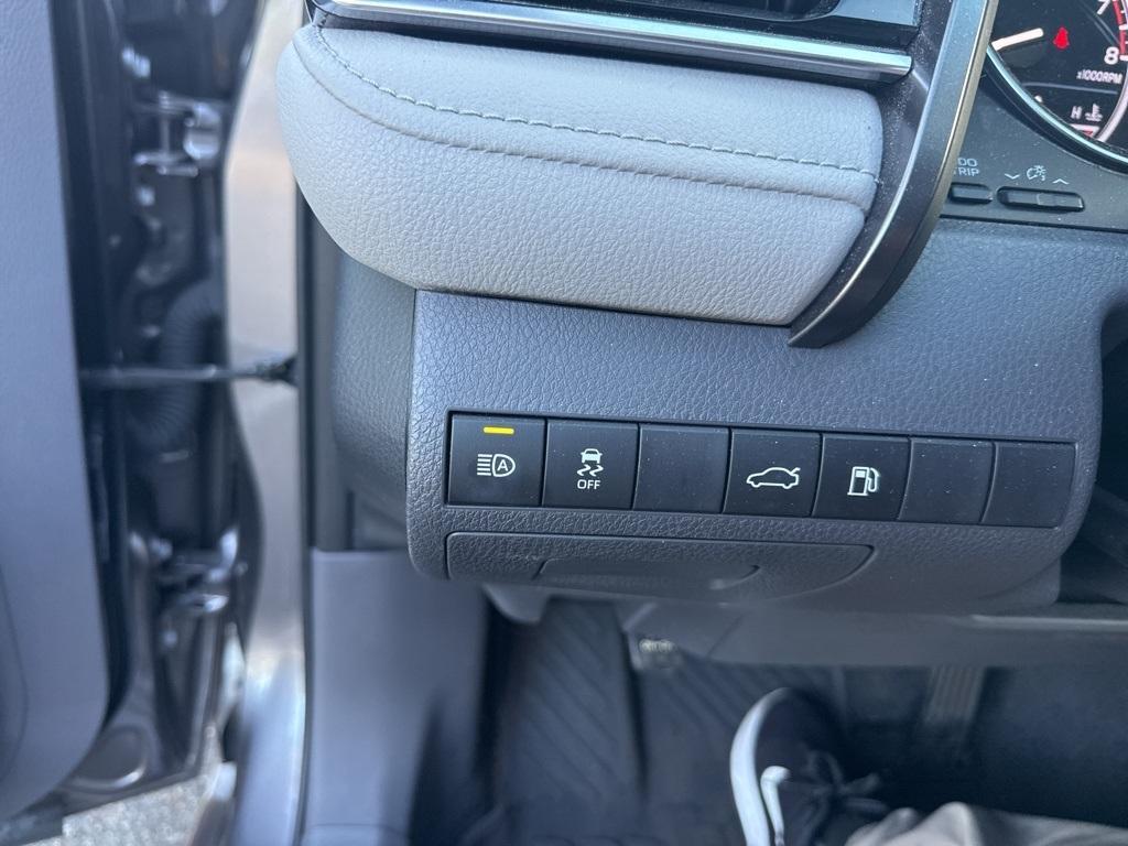 used 2018 Toyota Camry car, priced at $21,134