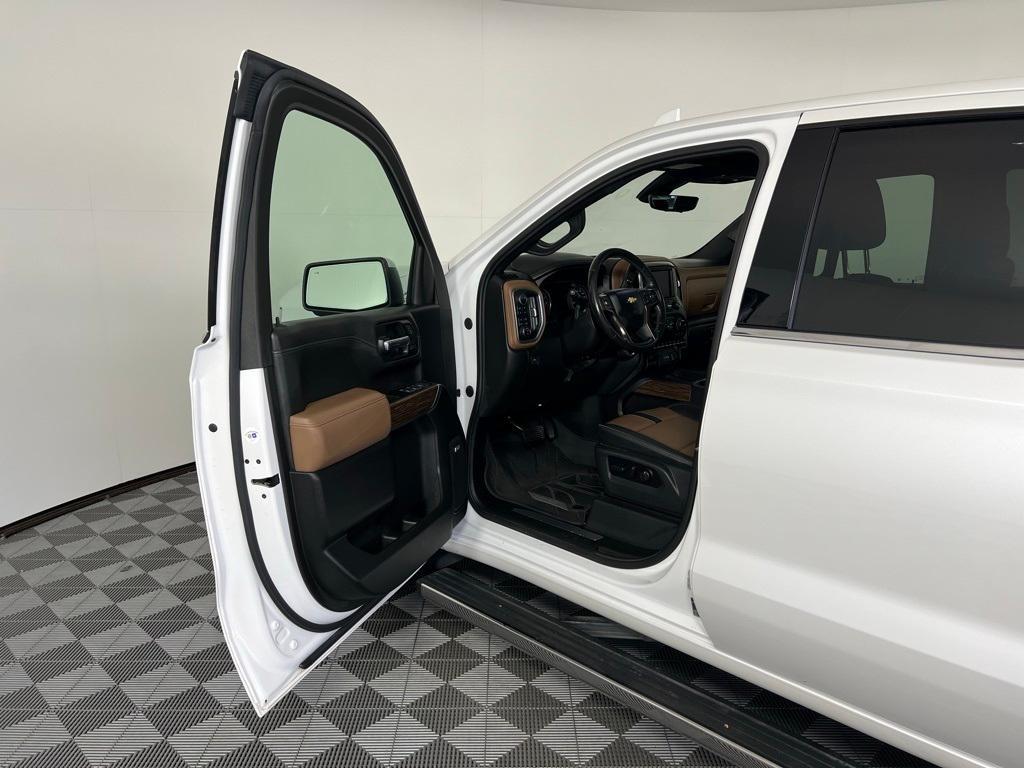 used 2022 Chevrolet Silverado 1500 Limited car, priced at $40,489