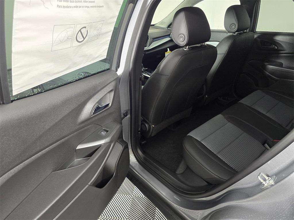 new 2025 Chevrolet Trax car, priced at $22,490