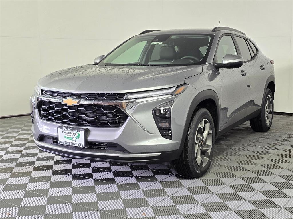 new 2025 Chevrolet Trax car, priced at $22,490