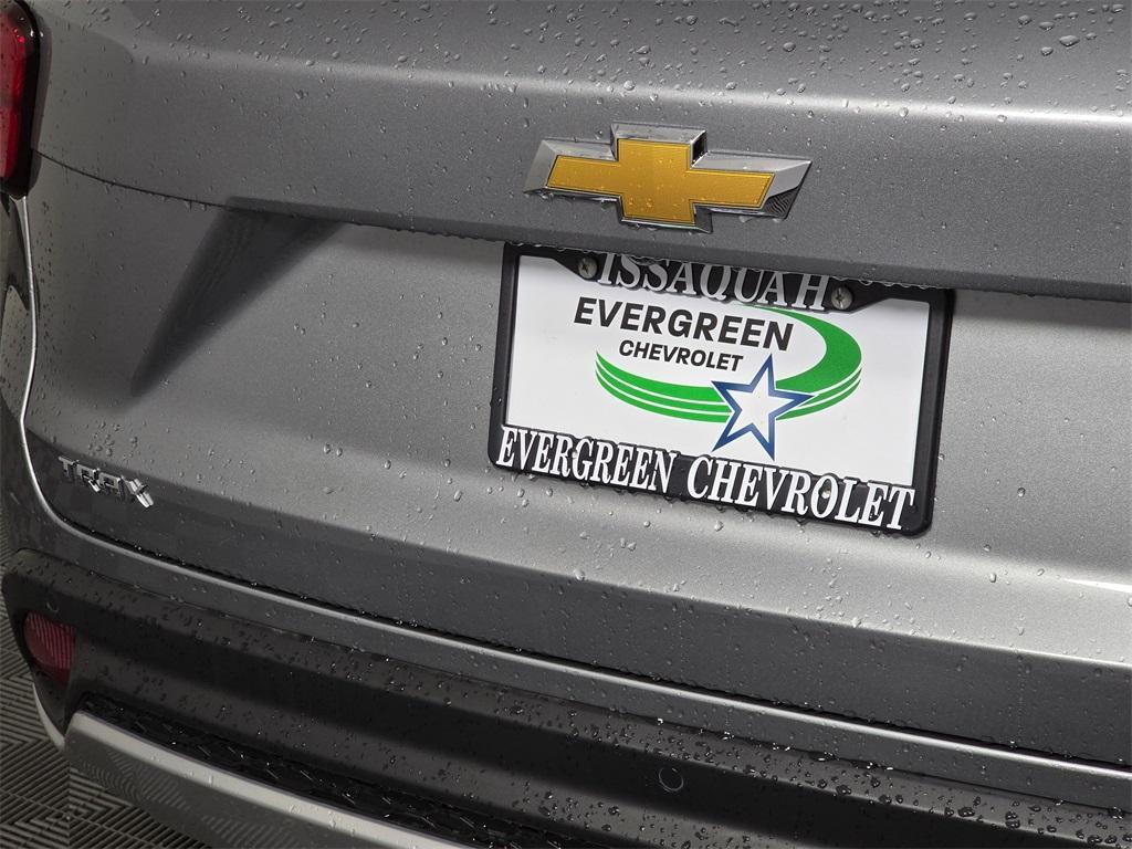 new 2025 Chevrolet Trax car, priced at $22,490