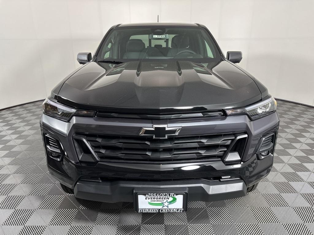 new 2025 Chevrolet Colorado car, priced at $40,860