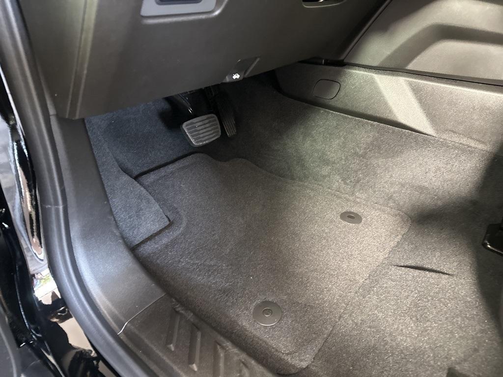 new 2025 Chevrolet Colorado car, priced at $40,860