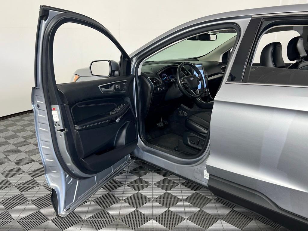 used 2022 Ford Edge car, priced at $21,985