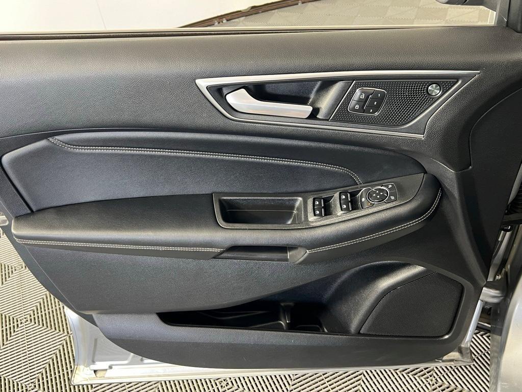 used 2022 Ford Edge car, priced at $21,985