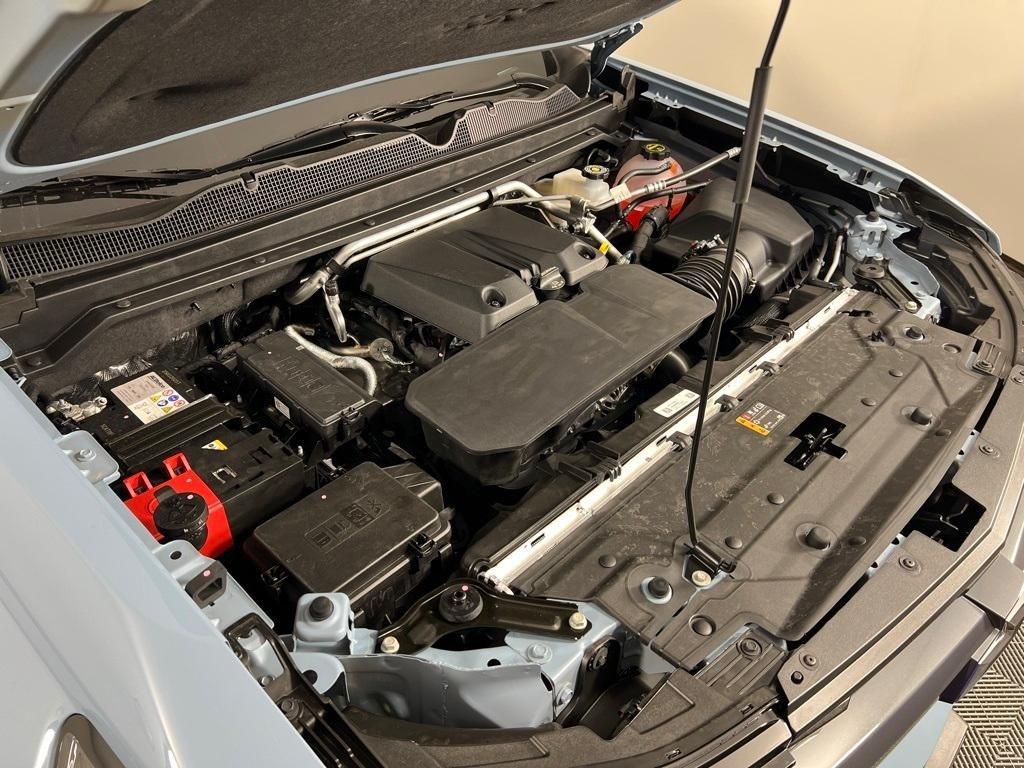 new 2025 Chevrolet Colorado car, priced at $41,995