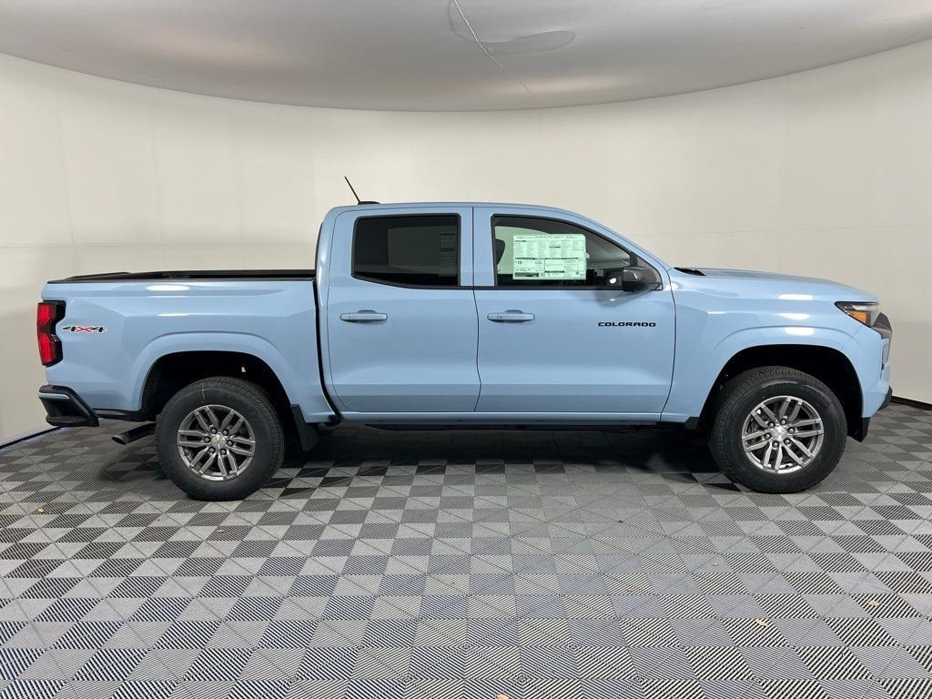 new 2025 Chevrolet Colorado car, priced at $41,995