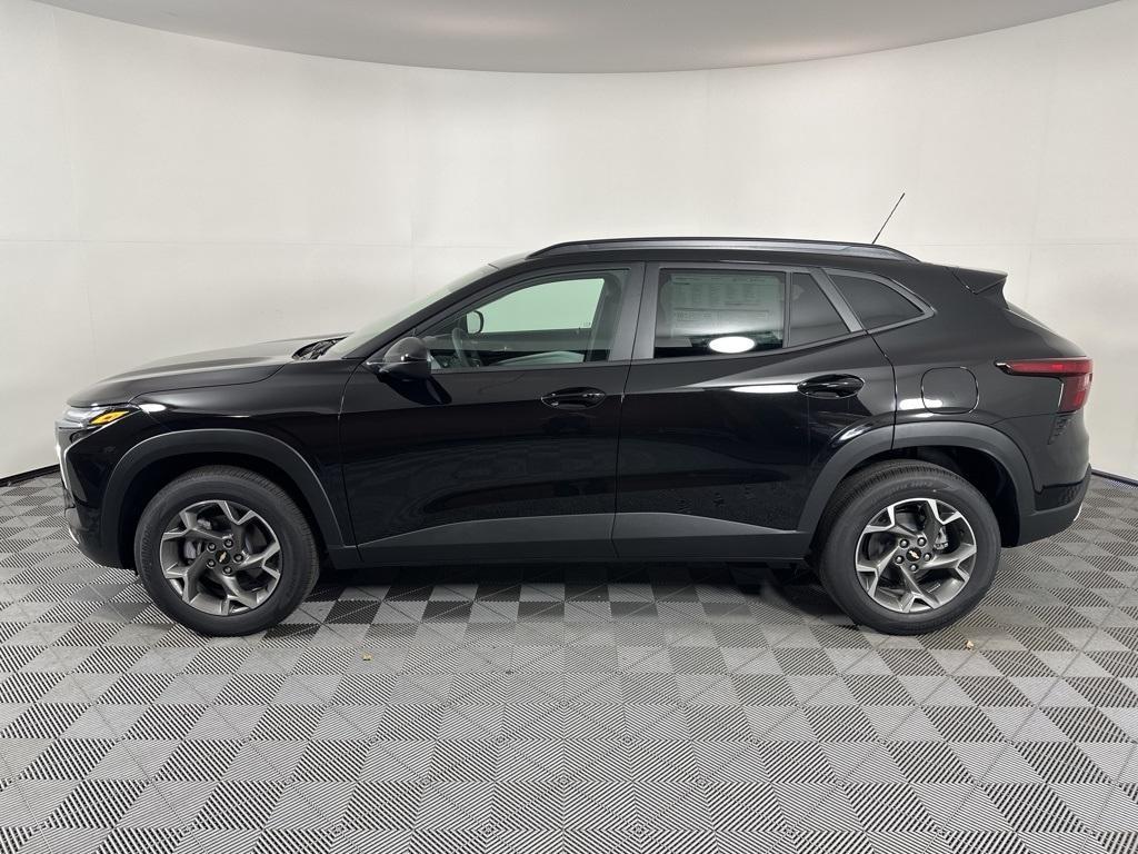 new 2025 Chevrolet Trax car, priced at $22,490