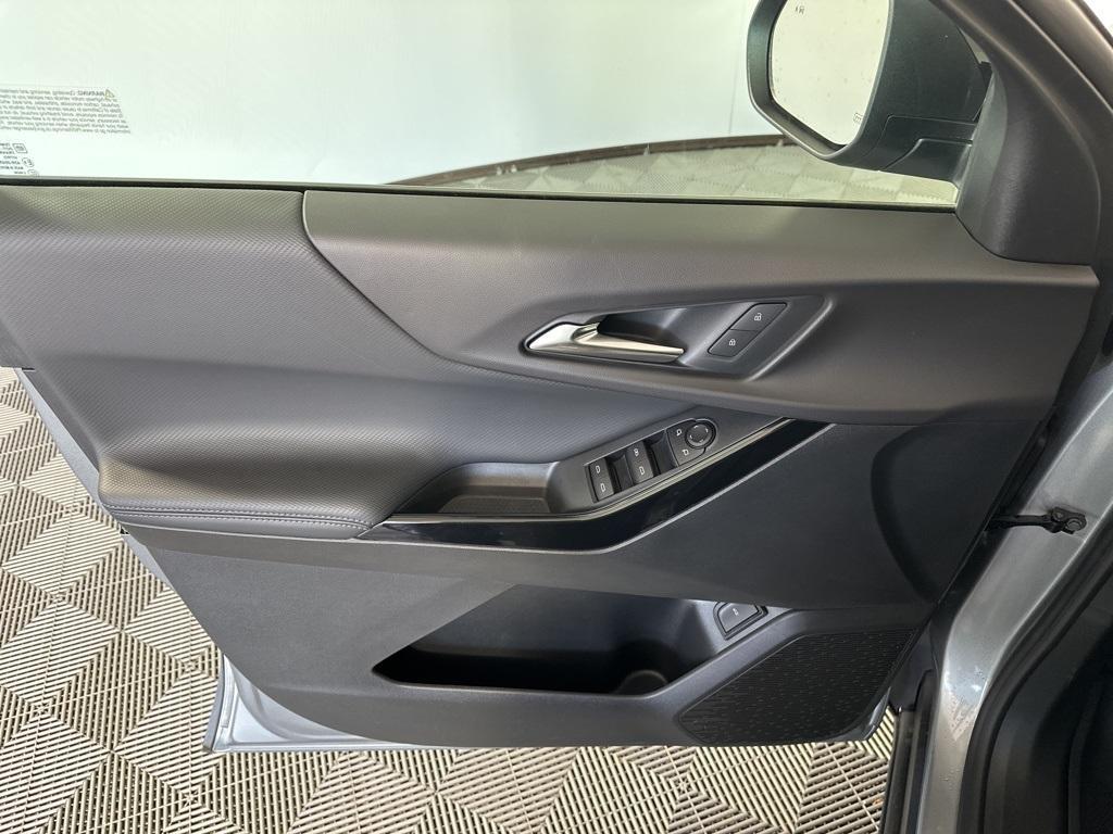 new 2025 Chevrolet Equinox car, priced at $31,901