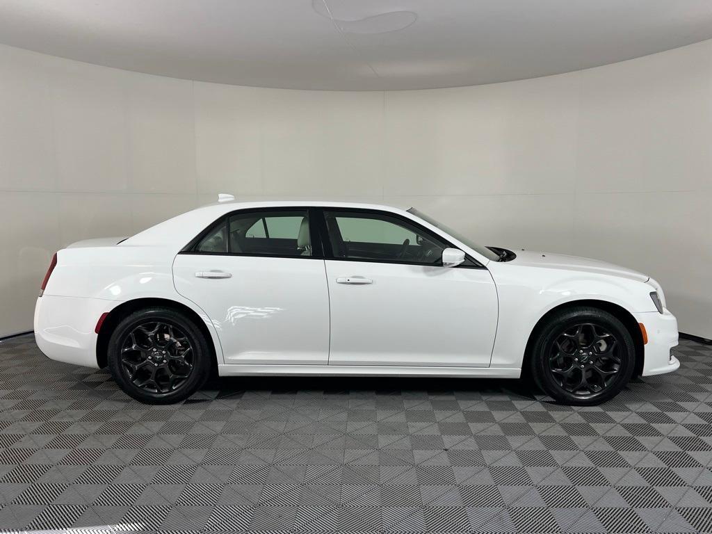 used 2022 Chrysler 300 car, priced at $25,351