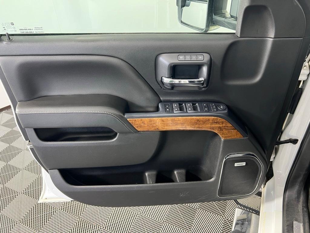 used 2017 Chevrolet Silverado 2500 car, priced at $35,885