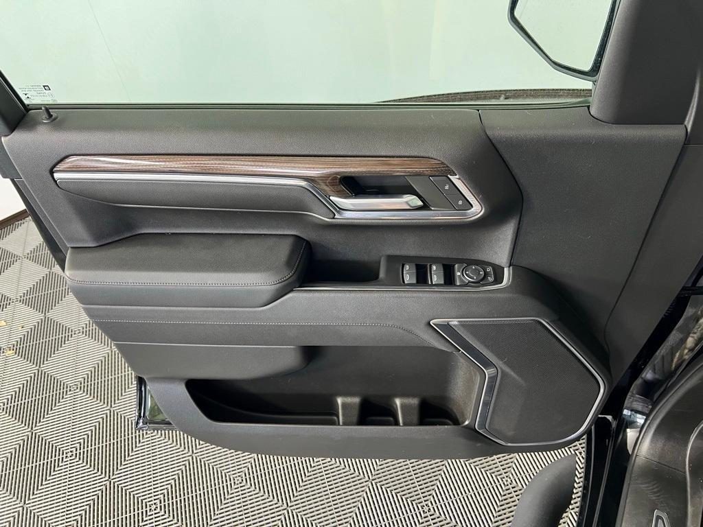 used 2023 Chevrolet Silverado 1500 car, priced at $49,467