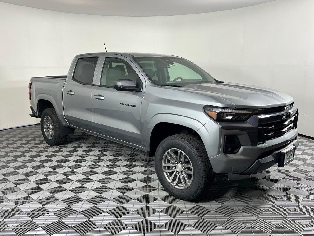 new 2025 Chevrolet Colorado car, priced at $43,497