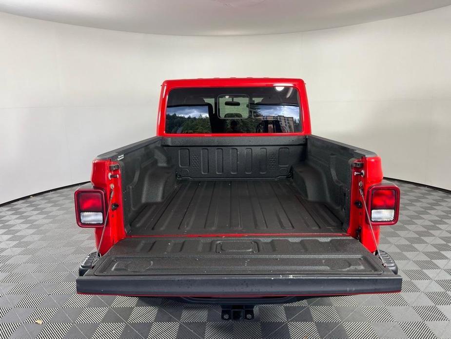 used 2021 Jeep Gladiator car, priced at $35,987