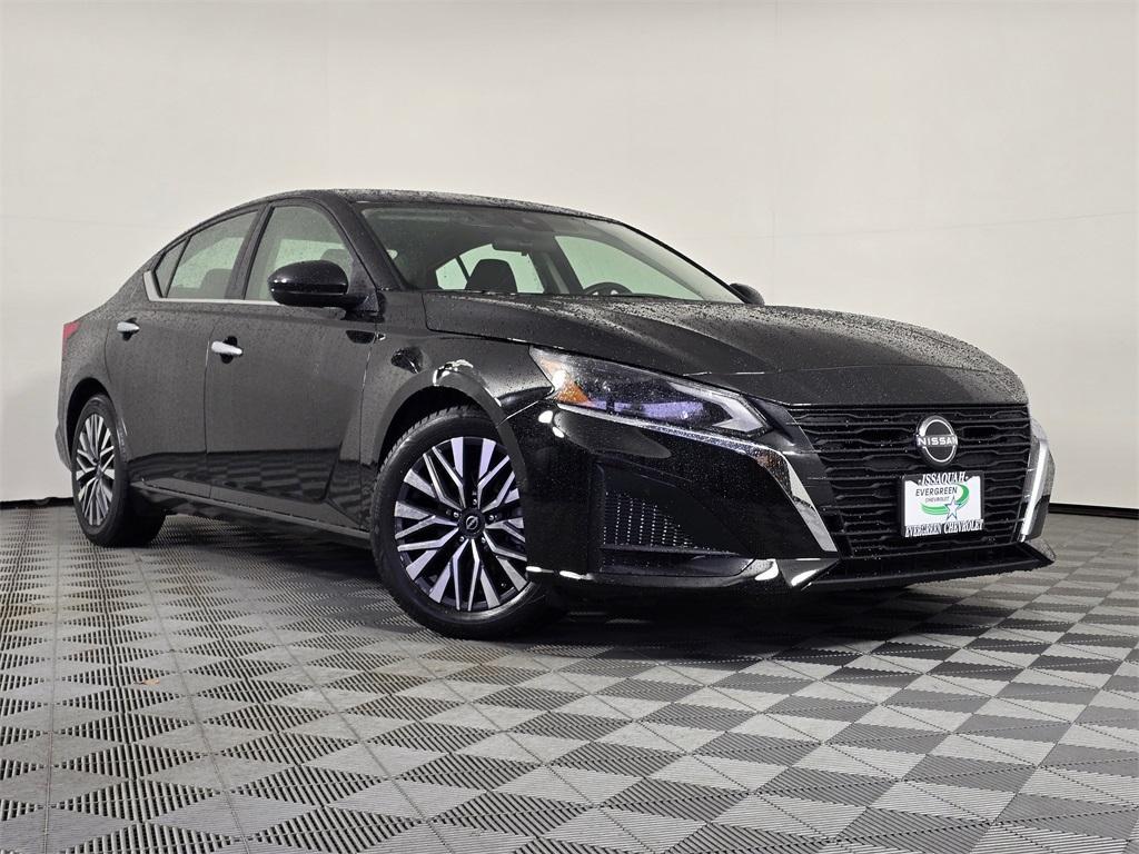 used 2023 Nissan Altima car, priced at $19,990