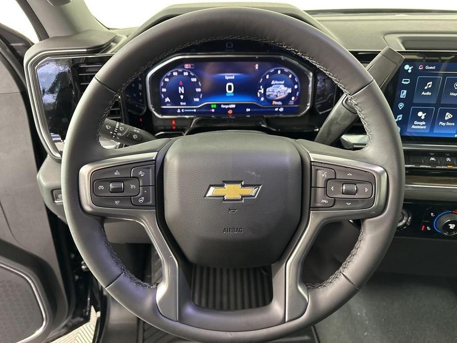 new 2024 Chevrolet Silverado 1500 car, priced at $43,645