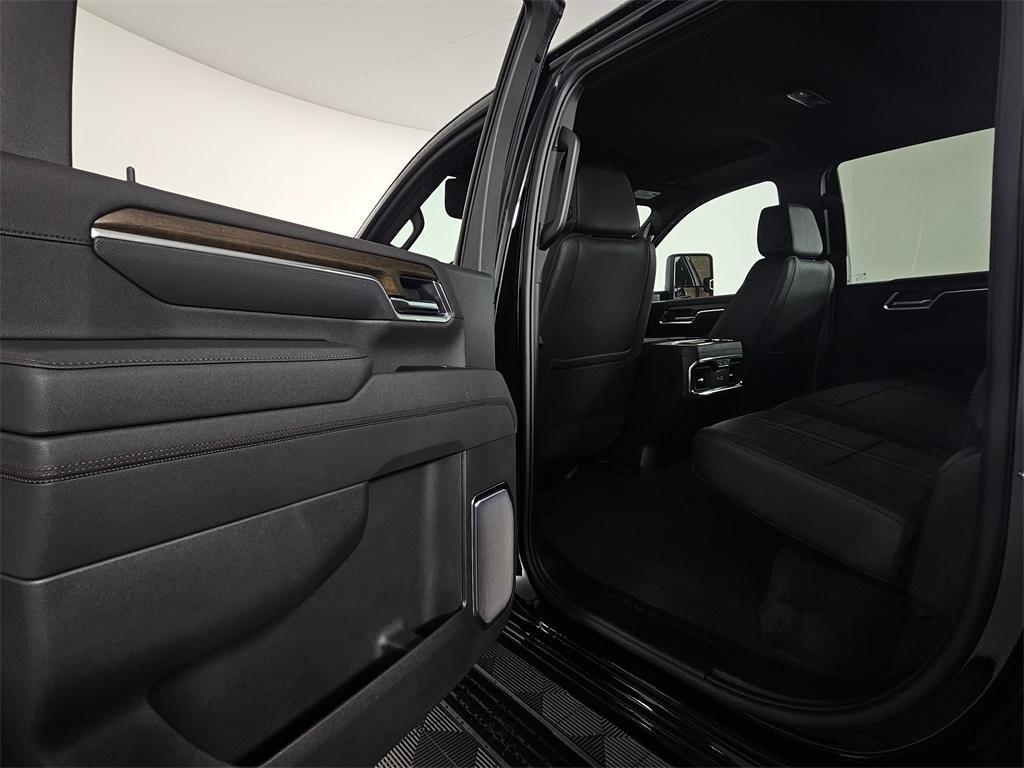 new 2025 Chevrolet Silverado 2500 car, priced at $84,000