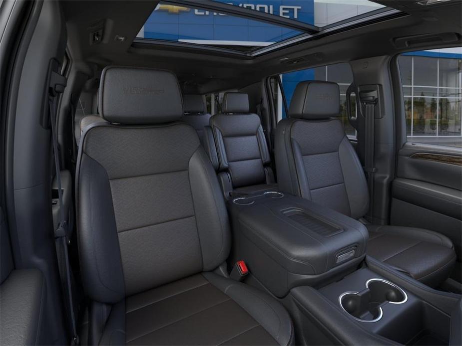 new 2024 Chevrolet Suburban car, priced at $90,667