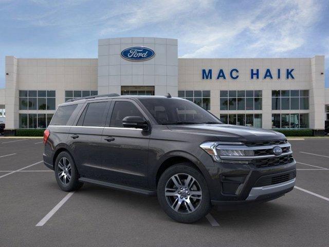 new 2024 Ford Expedition car, priced at $61,349