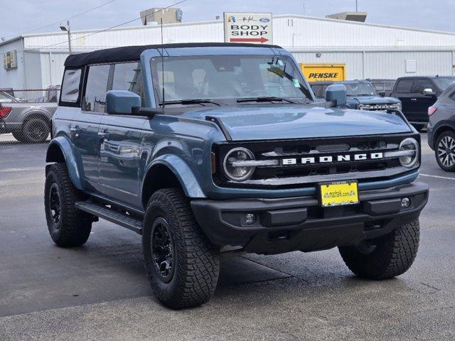 used 2023 Ford Bronco car, priced at $45,554