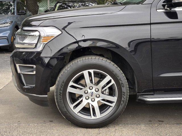 used 2022 Ford Expedition car, priced at $40,591