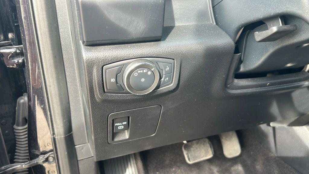 used 2021 Ford Expedition car, priced at $26,798