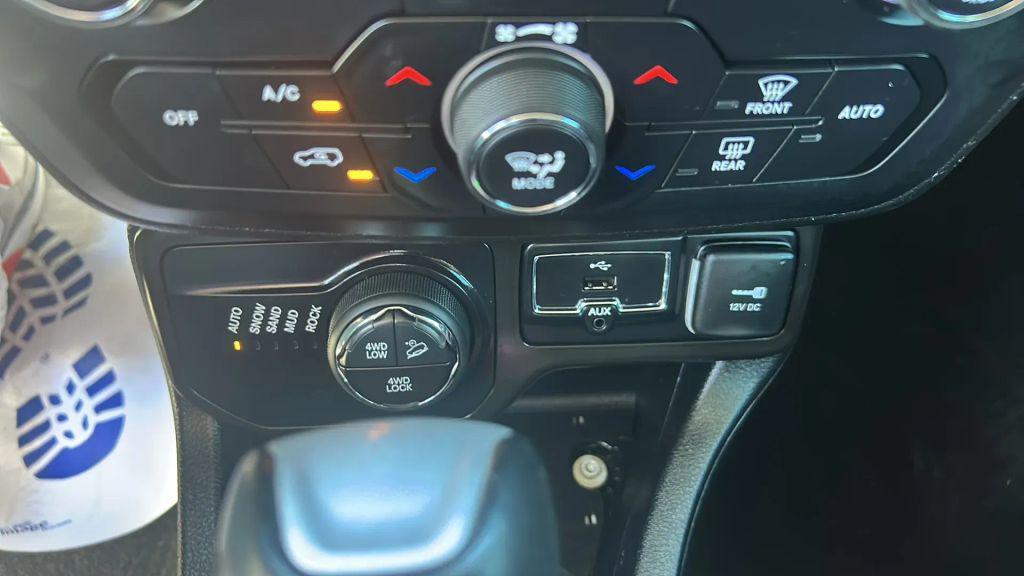 used 2020 Jeep Renegade car, priced at $16,479